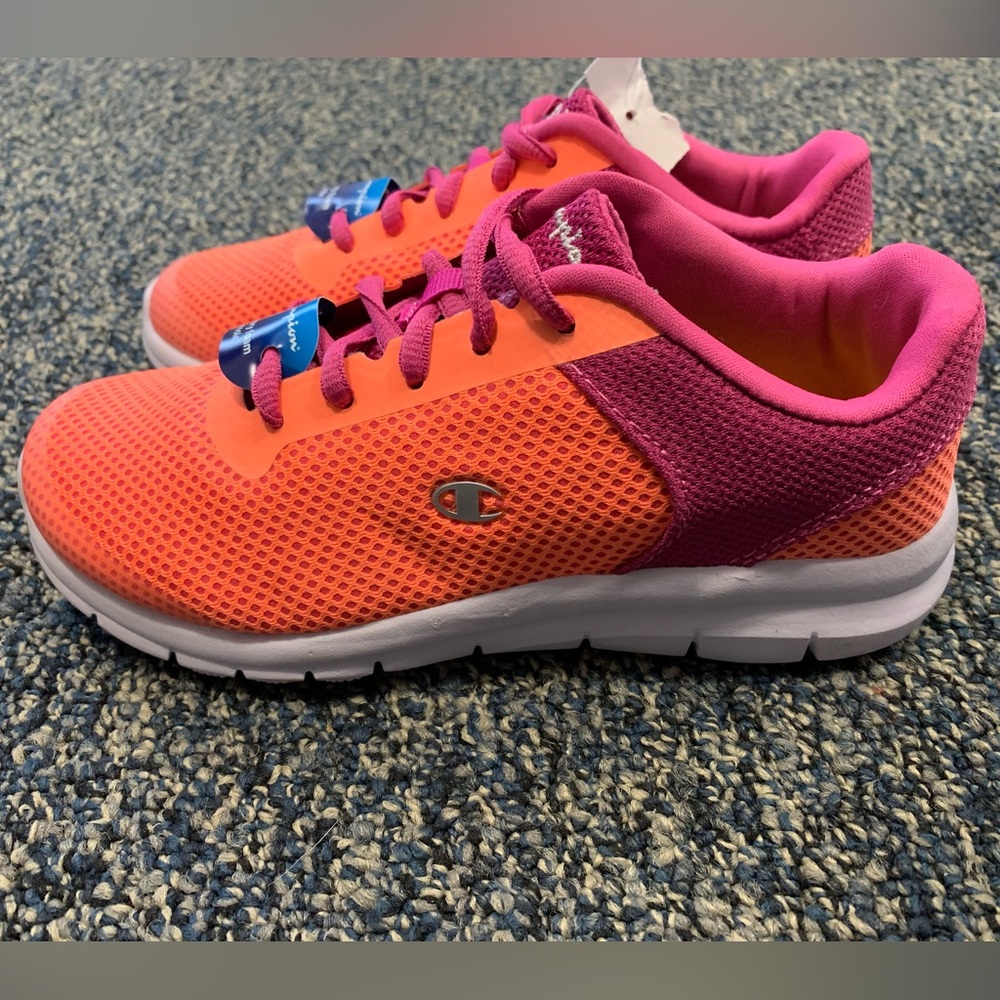 NWT Kids Champion Size 2 Sneakers Coral Burgundy Memory Foam Athletic Sneakers